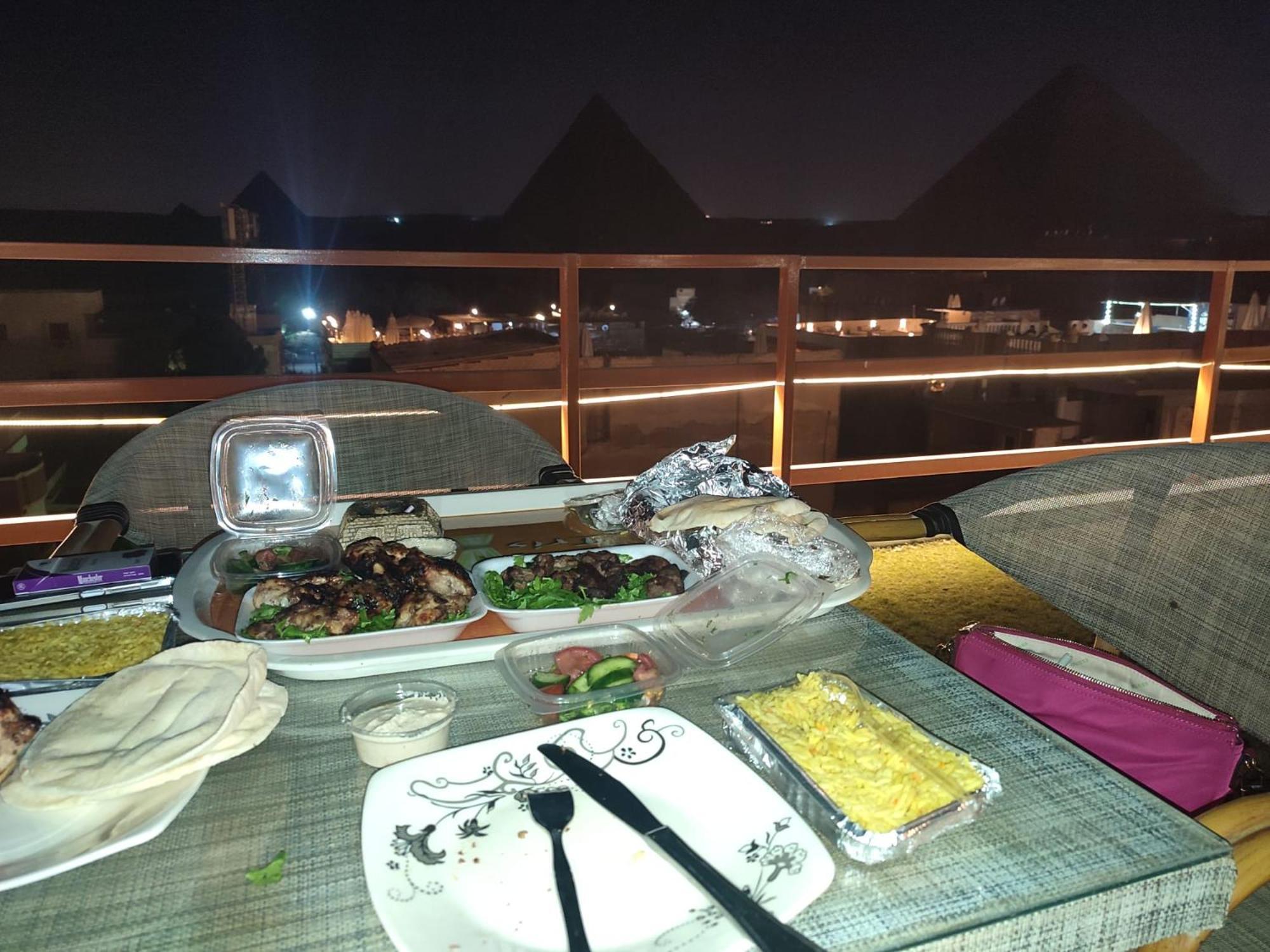 Kafret el-Gabal Narmer Pyramids View מראה חיצוני תמונה