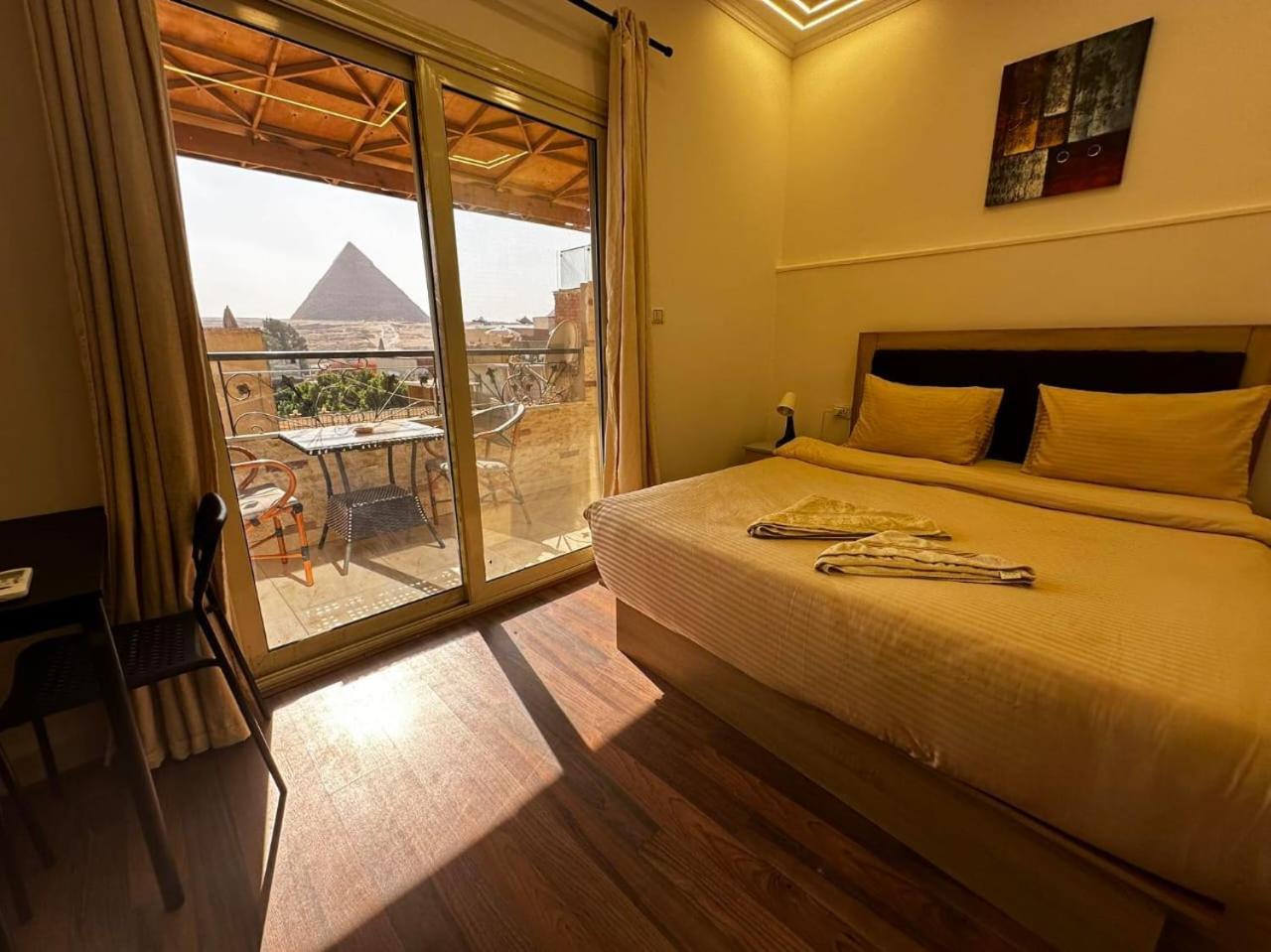 Kafret el-Gabal Narmer Pyramids View מראה חיצוני תמונה